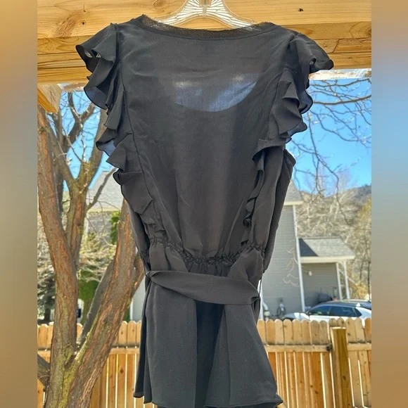 Banana Republic Black Silk Ruffle Elastic Tie Waist Top Blouse Medium - Picture 2 of 9